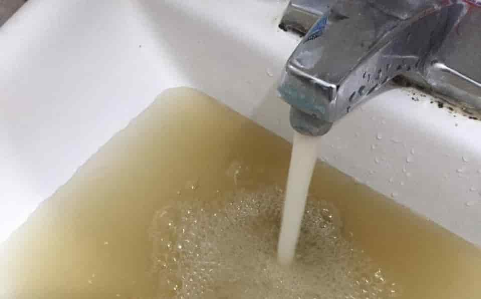 ¿Qué hacer cuando recibimos agua turbia?